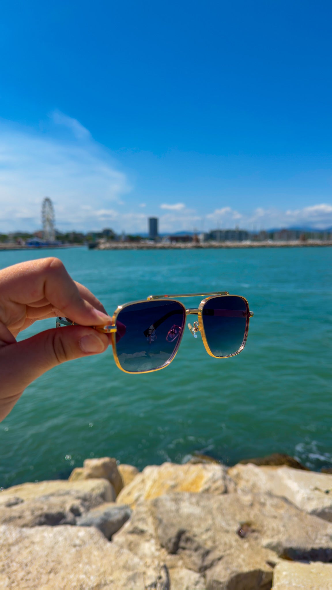 custom-slideshow-image-mobile-block_kfKwit